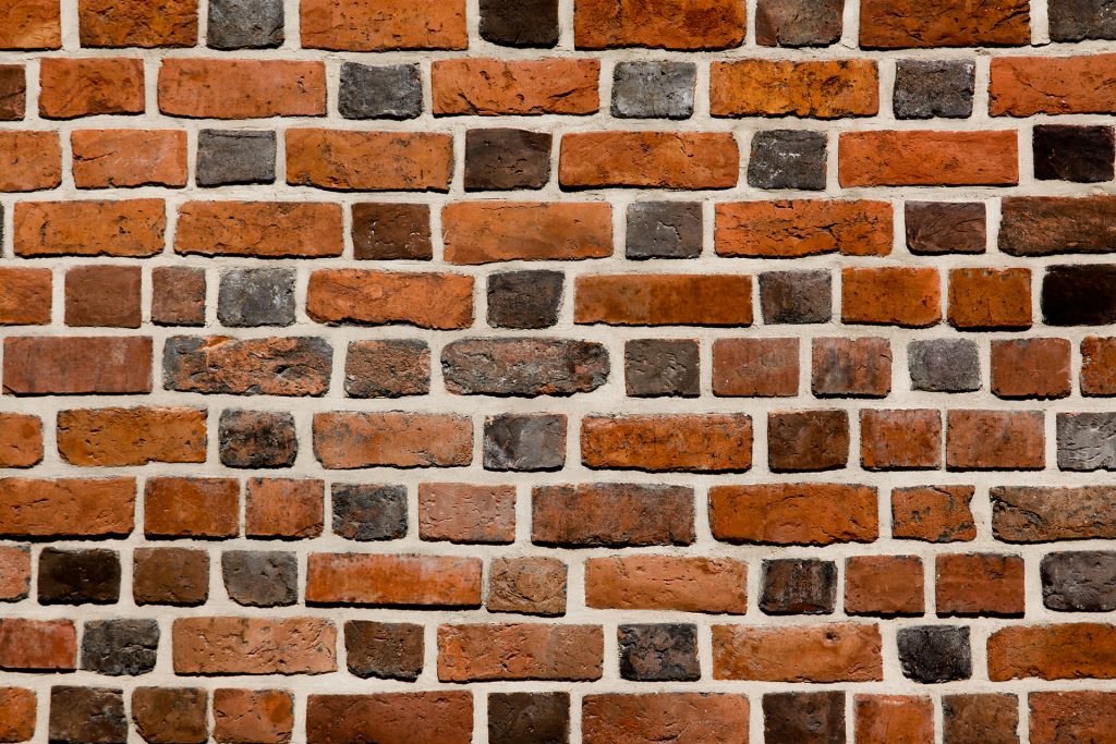 Brick_wall_close-up_view